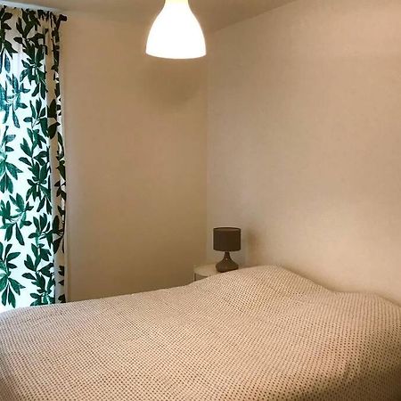 Serenidad - Appartement Cosy 50M2 Et Parking Chateauroux Luaran gambar